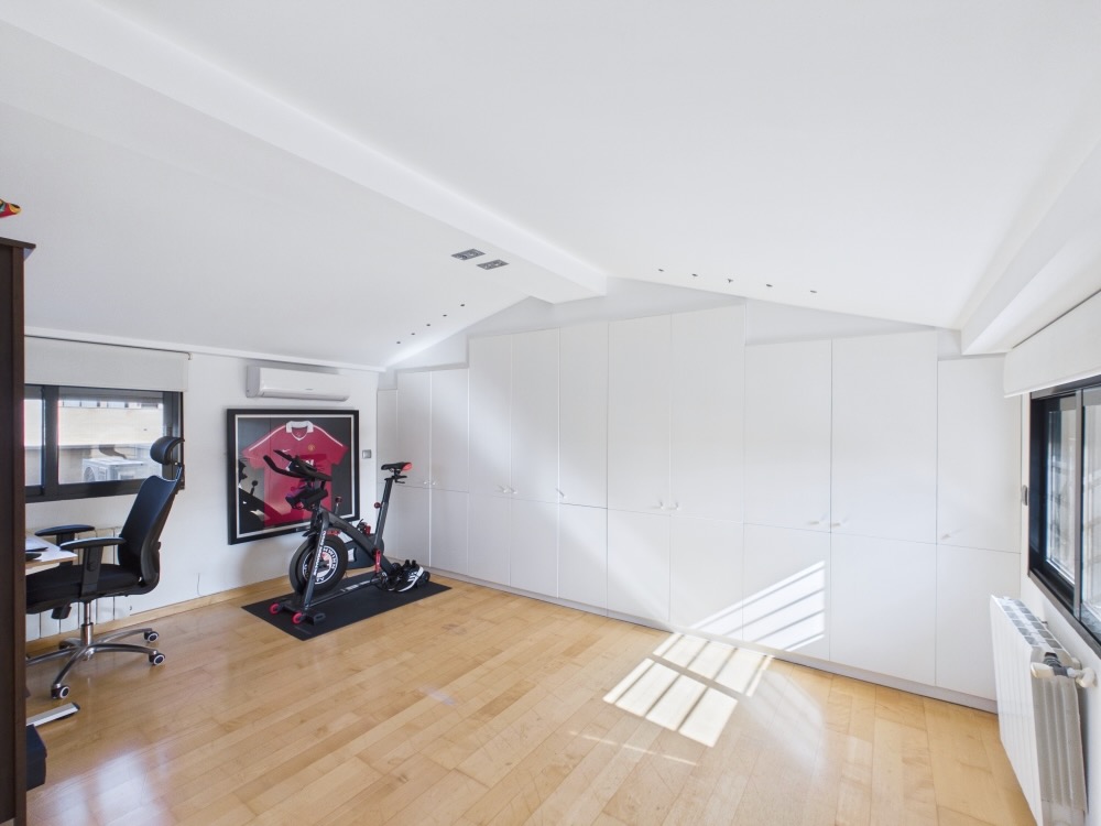 Property 2533 - Image 63